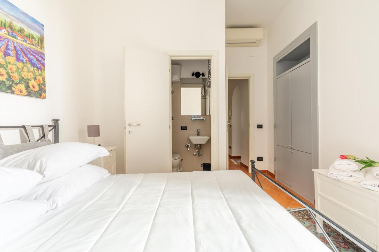 Апартаменты R.C. Cappellari Loft Campo De' Fiori Рим Экстерьер фото